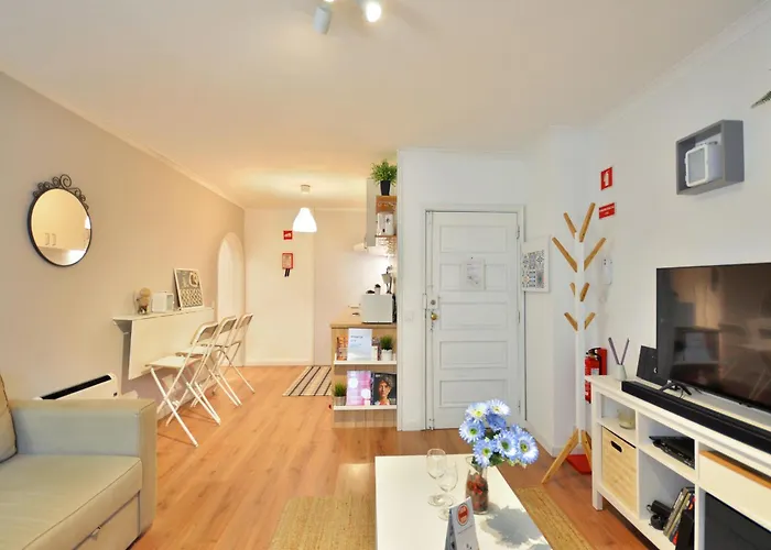 Lips Friendship Shelter *